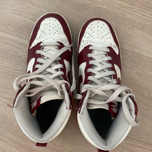 NIKE Dunk High - Picture 6 of 9